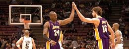 Kobe Pau.jpg